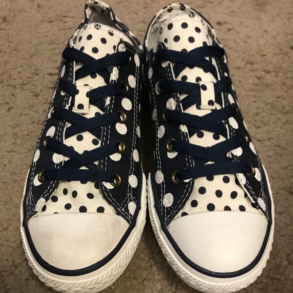 Women’s Shoes (Converse- Polka Dot)